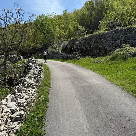 Διαμέρισμα Seoska Idila, Krivici Poljica Kozicka